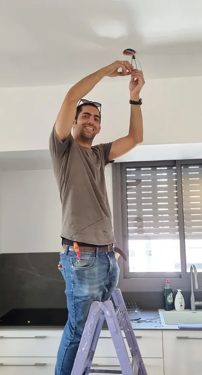 התקנת גופי תאורה_edited